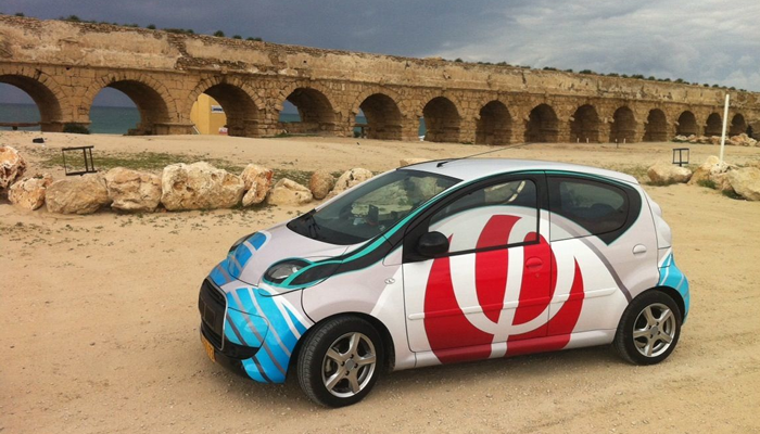 סיטרואן C1 שעברה הסבה בה הוחלף מנוע הבנזין המקורי במנוע חשמלי