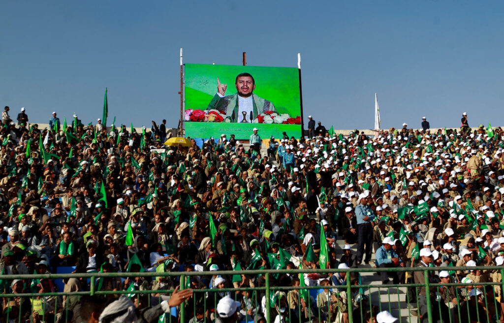 עבדאלמאלכ אל-חות'י נואם בדצמבר 2015 | צילום: MOHAMMED HUWAIS/AFP via Getty Images