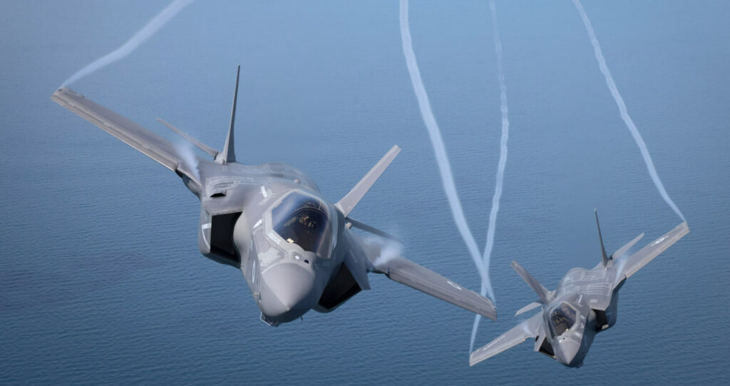 מטוסי F-35 תוצרת ארה"ב במהלך תרגיל, 1 ביולי 2016 | צילום: Matt Cardy/Getty Images