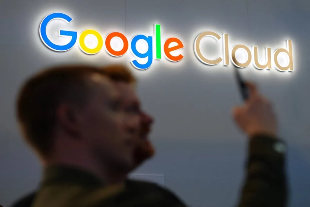 הלוגו של Google Cloud, בקונגרס המובייל העולמי בברצלונה, 27 בפברואר 2024 | צילום: Pau Barrena/AFP via Getty Images