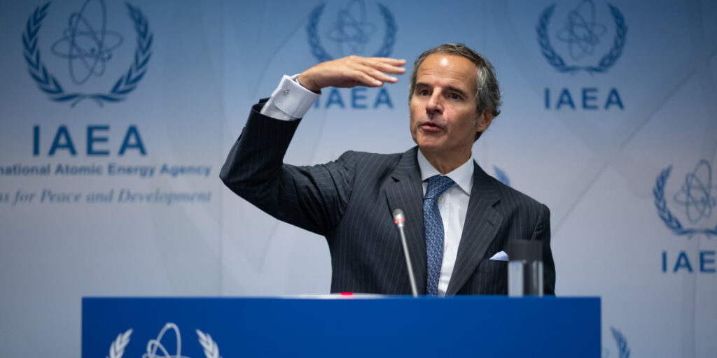 ראש הסוכנות לאנרגיה אטומית, רפאל גרוסי, במסיבת עיתונאים במטה הראשי של הסוכנות בוינה, 11 בספטמבר 2023 | צילום: Thomas Kronsteiner/Getty Images