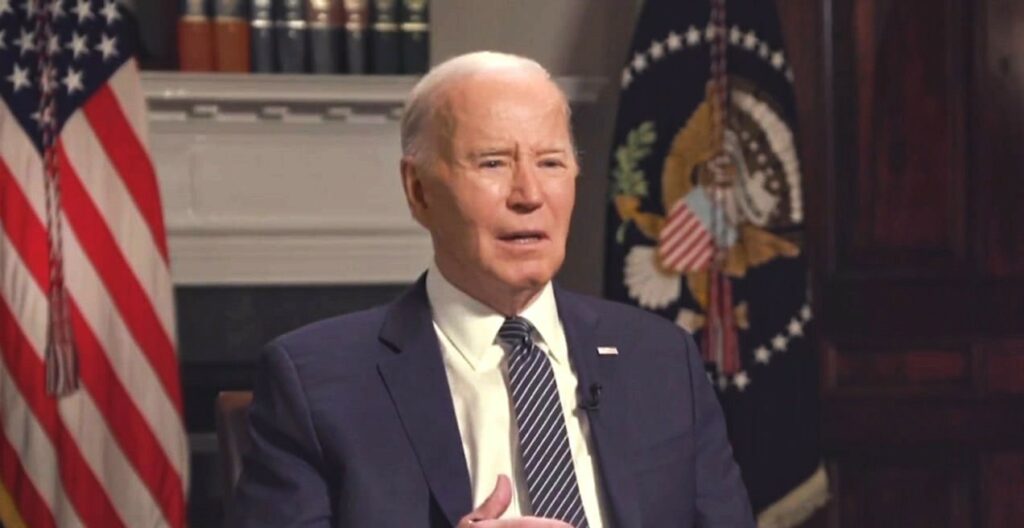 נשיא ארה"ב ג'ו ביידן בריאיון שהעניק לערוץ הטלוויזיה הספרדי, 5 באפריל 2024 | צילום מסך