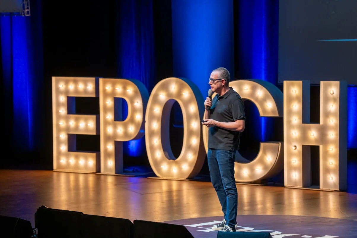 המומחה לניהול וחשיבה יצירתית, ד"ר אייל דורון
