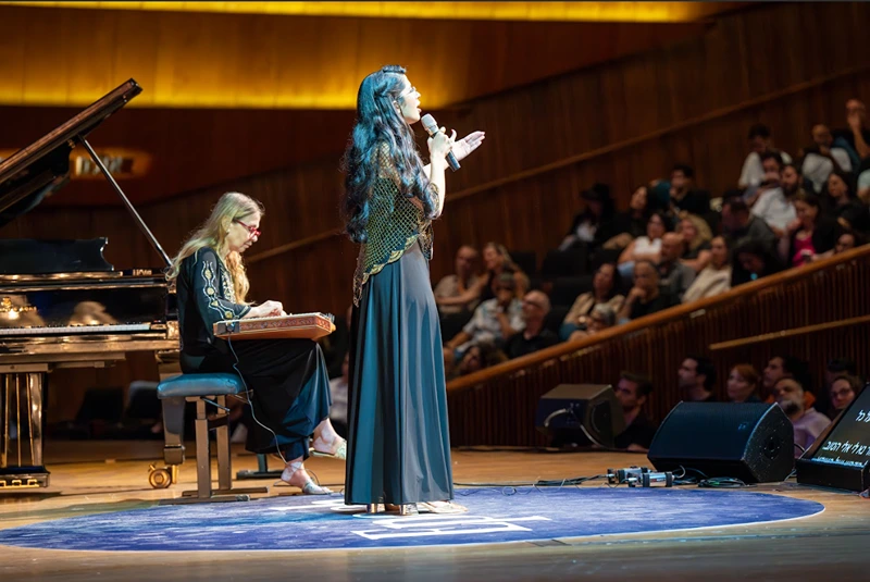 זמרת הסופרן שני אושרי