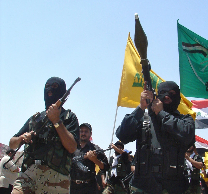 לוחמי המיליציה השיעית "צבא המהדי" בעיראק, 21 ביולי 2006