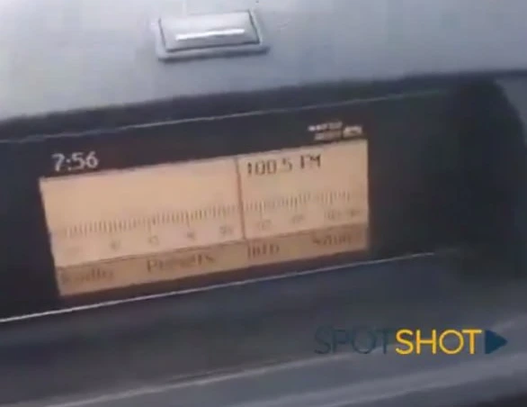 שידורי רדיו הקוראים לתושבי דרום לבנון להתפנות