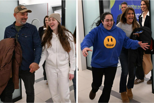 לירי אלבג ונעמה לוי פוגשות את בני משפחתן בביה''ח בלינסון