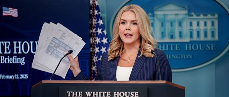 דוברת הבית הלבן קרוליין לוויט