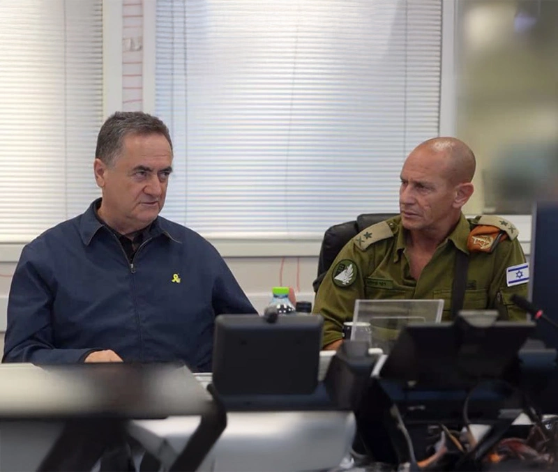 שר הביטחון ישראל כ״ץ ומפקד פיקוד העורף, אלוף רפי מילוא