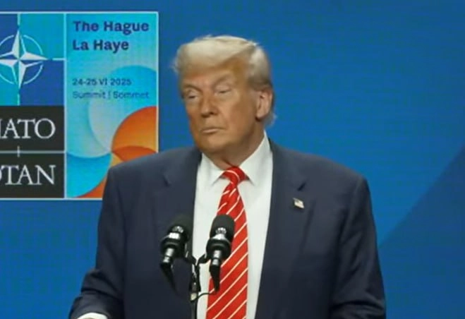 נשיא ארה״ב, דונלד טראמפ, במסיבת עיתונאים שקיים לאחר סיום פסגת נאט"ו, 25 ביוני 2025