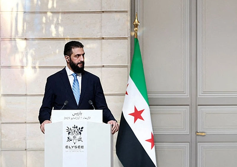 נשיא סוריה, אבו מוחמד אלג'ולאני, 7 במאי 2025 | צילום: STEPHANIE LECOCQ/POOL/AFP via Getty Images