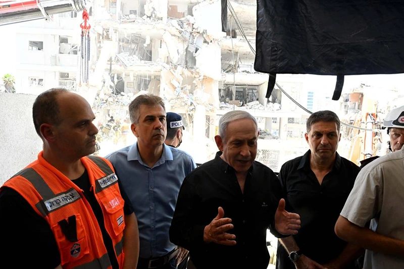 ראש הממשלה בנימין נתניהו בזירת הנפילה