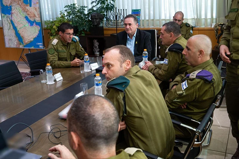שר הביטחון, ישראל כ״ץ, בהערכת מצב, 3 ביולי 2025 | צילום: צילום: אריאל חרמוני, משרד הביטחון