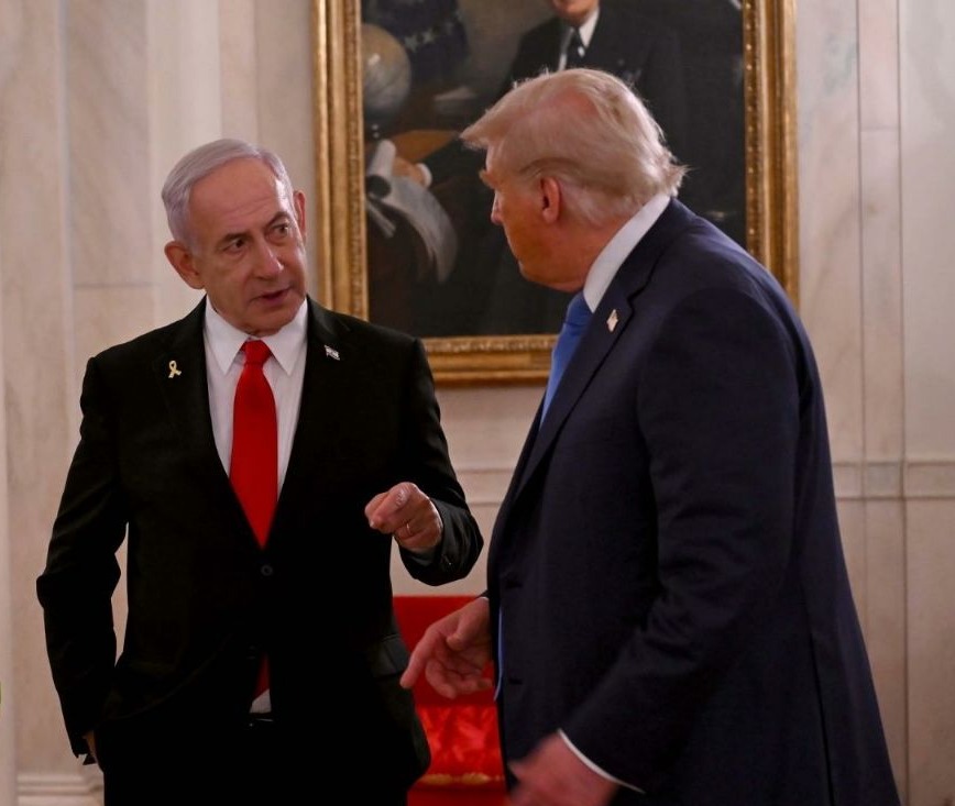 נשיא ארה״ב, דונלד טראמפ, וראש הממשלה, בנימין נתניהו, בביקורו בבית הלבן