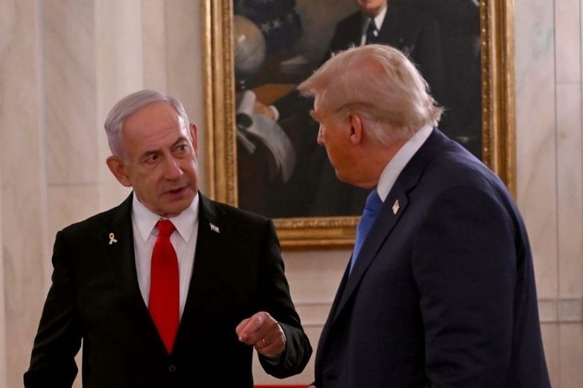 נשיא ארה״ב, דונלד טראמפ, וראש הממשלה, בנימין נתניהו, בביקורו בבית הלבן
