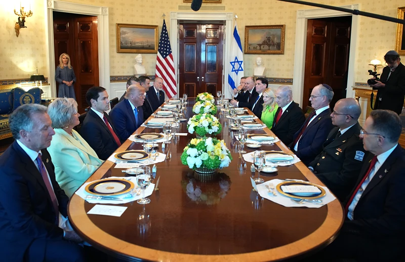 נתניהו וטראמפ בבית הלבן, 7 ביולי 2025