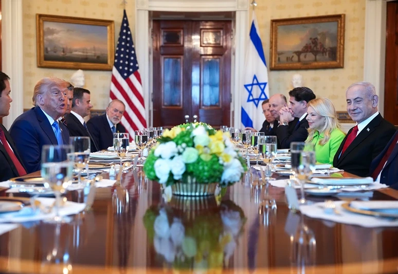 נתניהו וטראמפ בבית הלבן, 7 ביולי 2025