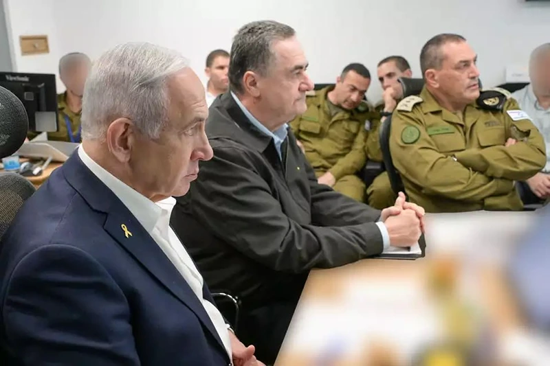 ראש הממשלה, בנימין נתניהו, שר הביטחון, ישראל כ"ץ, והרמטכ"ל, אייל זמיר, בישיבה משותפת