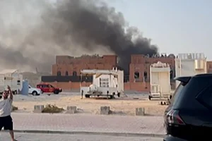 עשן עולה מאזור התקיפה הישראלית בדוחא, בירת קטאר, 9 בספטמבר 2025