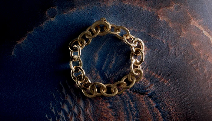 צמיד 'METEOROS' בזהב צהוב 18 קראט