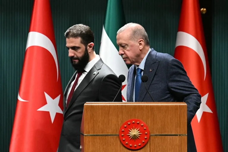 נשיא טורקיה, רג'פ טאיפ ארדואן, ונשיא סוריה, אחמד א-שרע, 4 בפברואר 2025