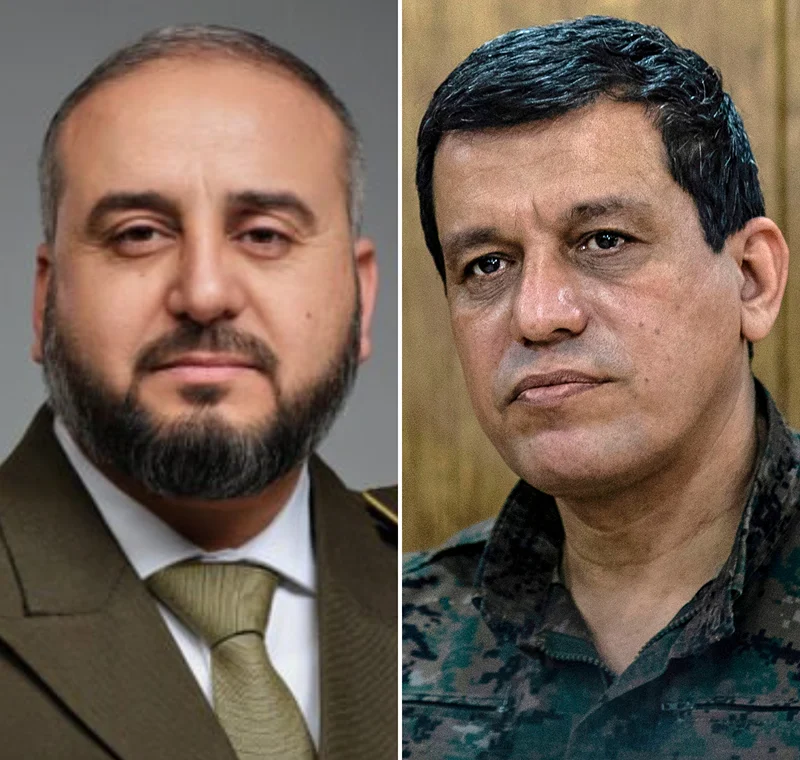 שר ההגנה הסורי, מרהף אבו קסרה (שמאל), ומפקד ה-SDF, מזלום עבדי (ימין)