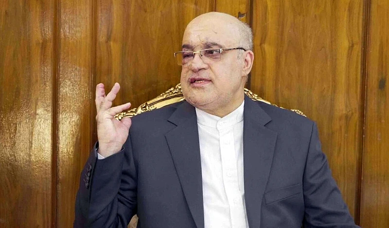 שגריר איראן בלבנון, מוג'תבא אמאני