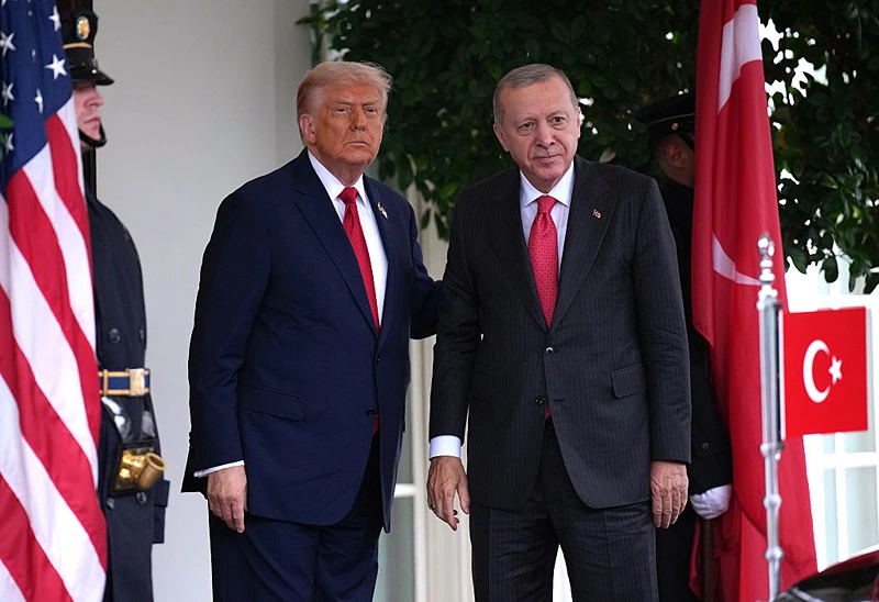 נשיא טורקיה, רג'פ טאיפ ארדואן, ונשיא ארה״ב, דונלד טראמפ, בעת ביקורו של ארדואן בבית הלבן, 25 בספטמבר 2025