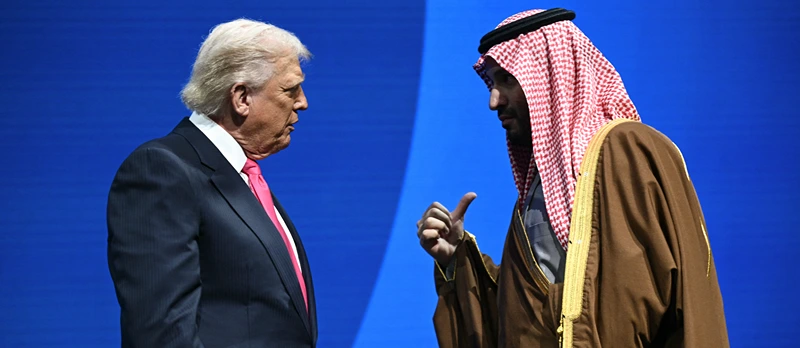 יורש העצר הסעודי מוחמד בן סלמאן ונשיא ארה"ב דונאלד טראמפ במהלך פגישתם בוושינגטון, 19 בנובמבר 2025