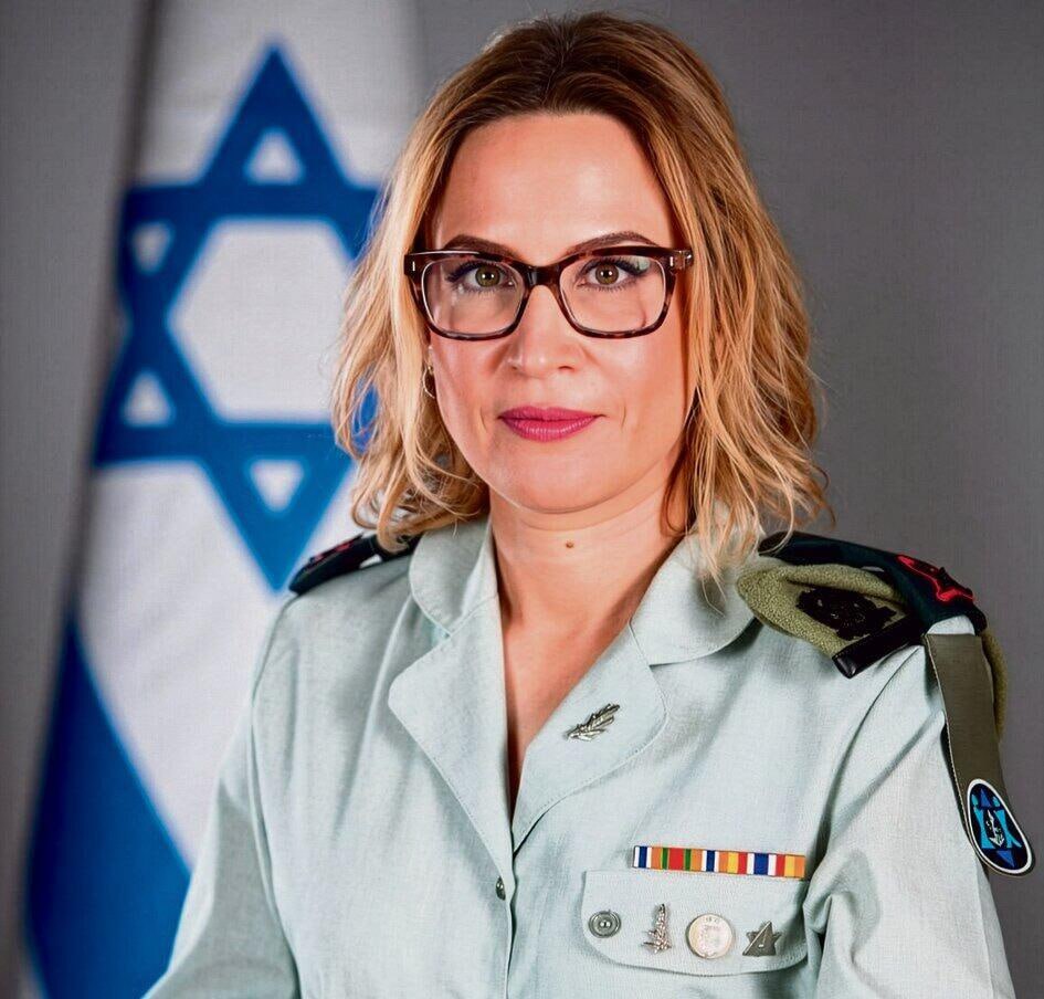 הפצ"רית היוצאת, יפעת תומר ירושלמי