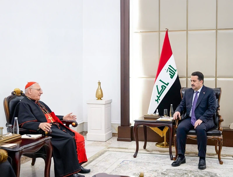 ראש ממשלת עיראק, מוחמד שיאע א-סודאני, והפטריארך הכשדי-קתולי, הקרדינל לואיס סאקו