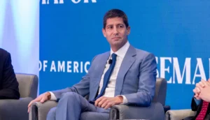 המועמד ללתפקיד יו"ר הפדרל ריזרב, קווין וורש, 18 באפריל 2024