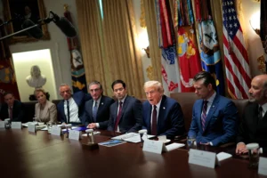 נשיא ארצות הברית דונלד בישיבת קבינט בבית הלבן, 26 באוגוסט 2025