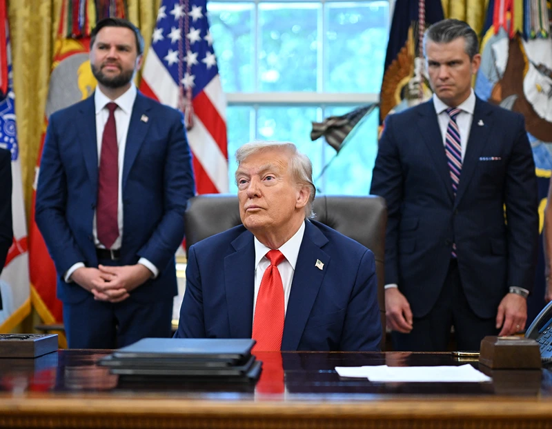 נשיא ארה"ב, דונלד טראמפ, סגן הנשיא, ג'יי. די. ואנס, ומזכיר ההגנה, פיט הגסת', 25 באוגוסט 2025