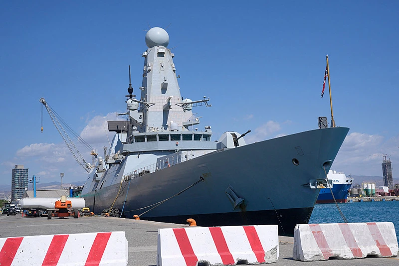 המשחתת HMS Duncan הבריטית, 2 באוקטובר 2024