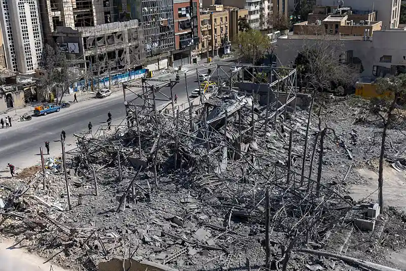 תיעוד מפגיעה במבנה של המשטרה האיראנית בטהראן, 4 במרץ 2026