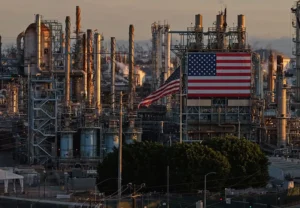 בית זיקוק נפט של חברת Marathon Petroleum בקליפורניה, 2 באפריל 2026