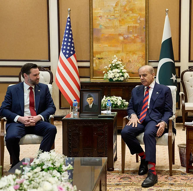 האינטרס הפקיסטני לתווך בין ארה