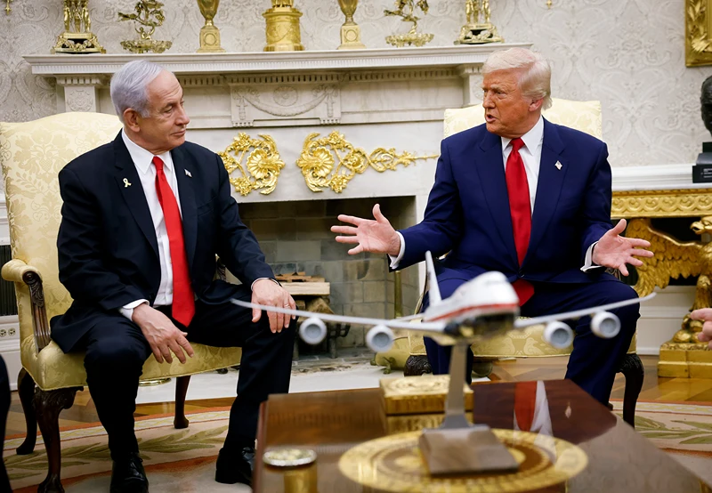 נשיא ארה״ב דונלד טראמפ וראש הממשלה בנימין נתניהו בפגישתם בבית הלבן, 7 באפריל 2025