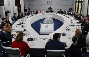מנהיגי מדינות ה-G7 במהלך פסגת אוויאן בצרפת, 17 ביוני 2026