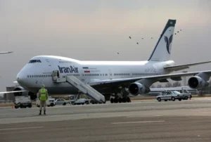 מטוס נוסעים איראני בנמל התעופה מהראבאד בטהראן, 15 בינואר 2013