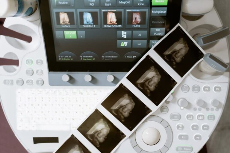 surrogacy tech