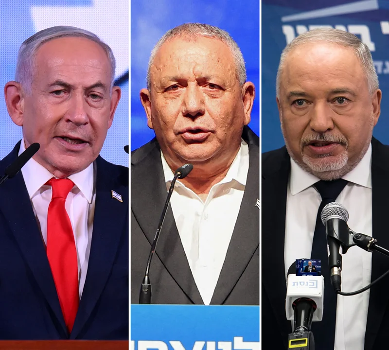 יו"ר ישראל ביתנו, אביגדור ליברמן; יו"ר מפלגת ישר, גדי איזנקוט; ראש הממשלה בנימין נתניהו