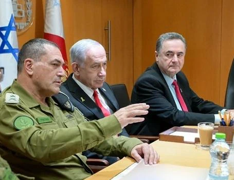 ראש הממשלה, בנימין נתניהו, שר הביטחון, ישראל כ"ץ, והרמטכ"ל, רא"ל אייל זמיר