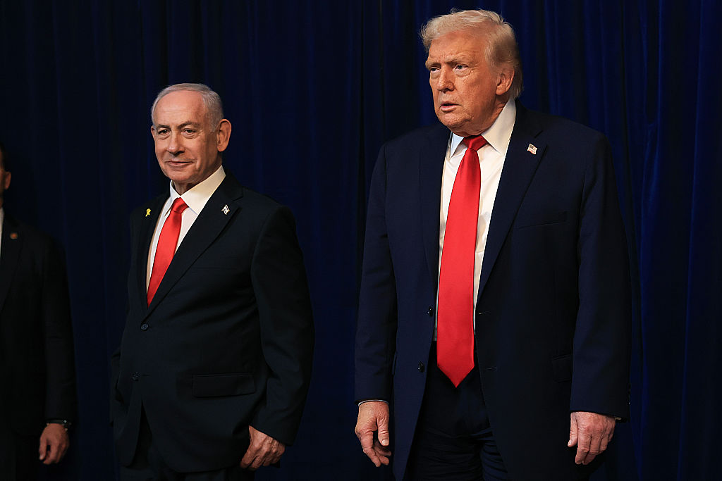 נשיא ארה"ב, דונלד טראמפ, וראש הממשלה, בנימין נתניהו, בעת ביקורו של ראש הממשלה בפלורידה, 29 בדצמבר 2025