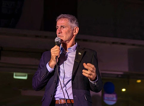 יו"ר מפלגת הדמוקרטים, יאיר גולן